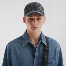 Casquette de baseball en tissu jacquard FF gris claire